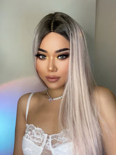 Load image into Gallery viewer, Snow | Ombre Long Straight Synthetic Hair Wig